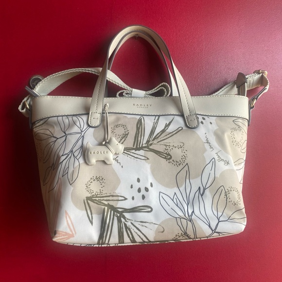 RADLEY LONDON Handbags - Radley London NWT get ready for spring beige Desert Floral Nylon & Leather Trim